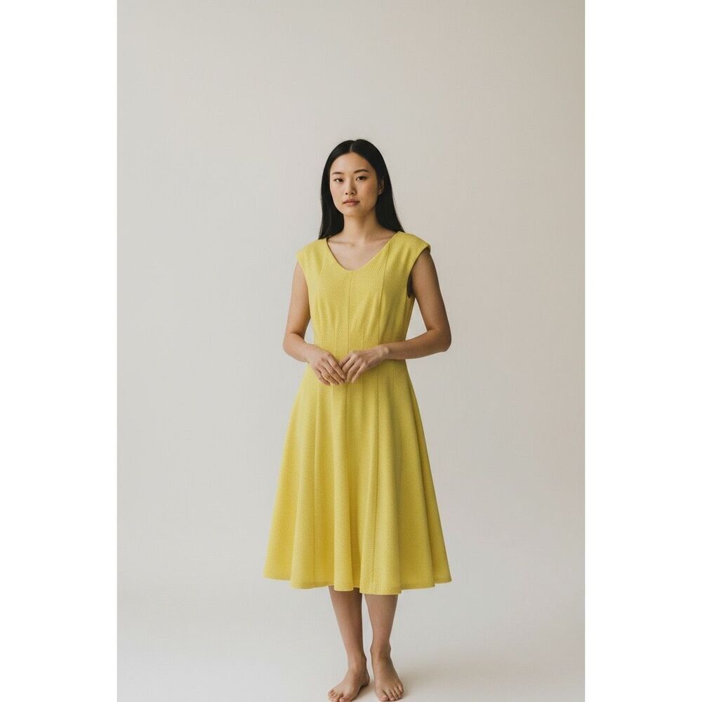 Talbot Runhof V-Neck A-Line Dress in Yellow NWT Size 10
